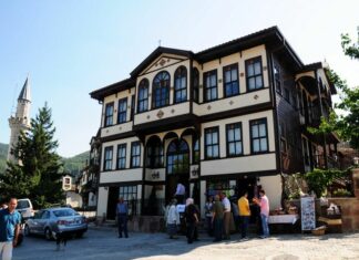 Pergamum A Beautiful and Strategic City