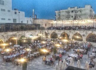 Athens between the Ancient Spirit and Modern Life