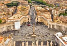 Cambyses Travels from Memphis to Sais